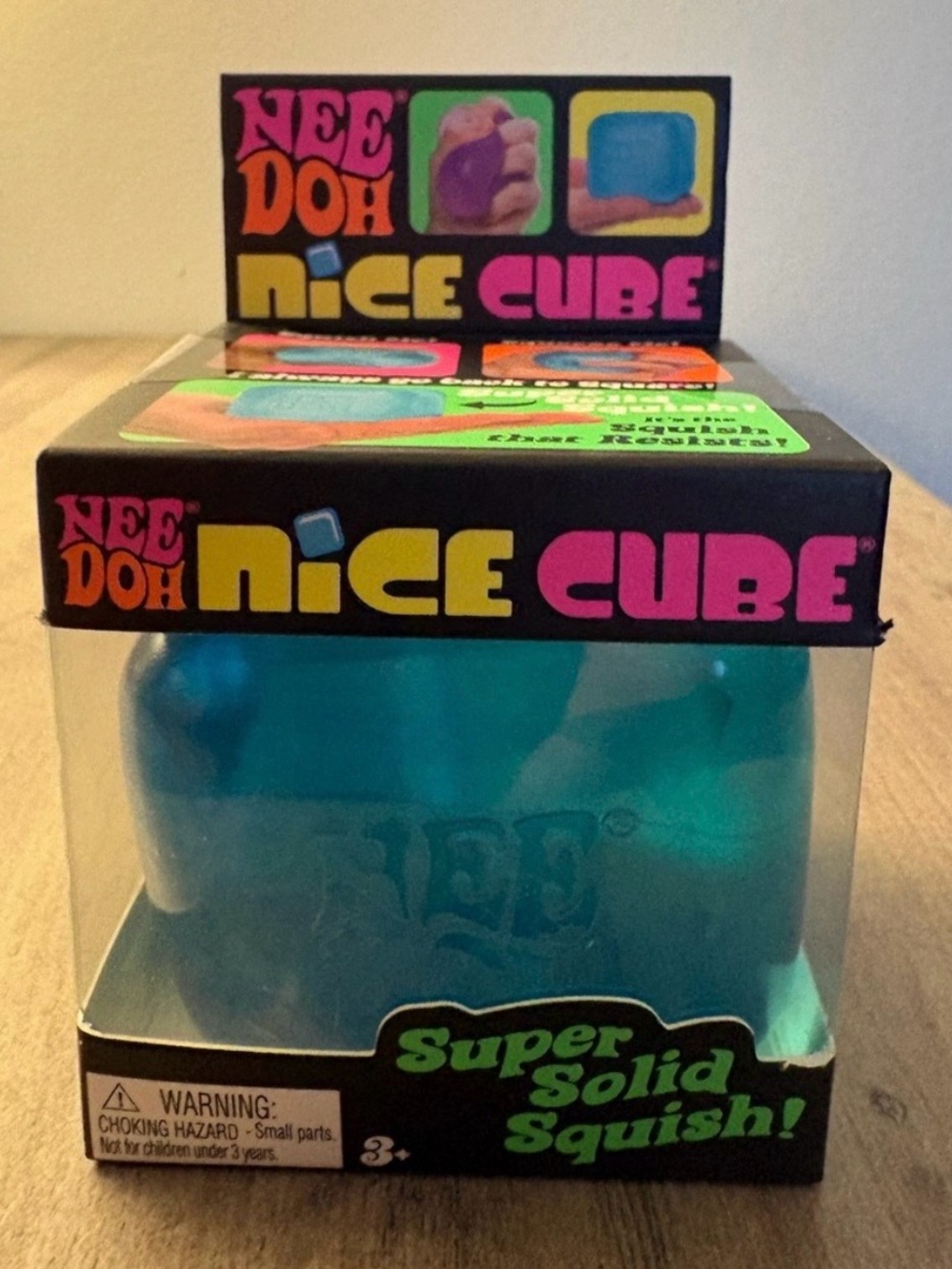 NeeDoh Nice Cube Super Solid Squish!